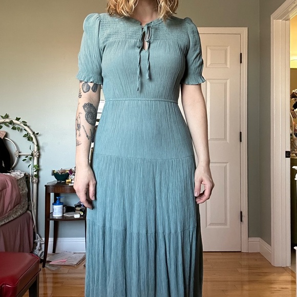 Sweet Wanderer Teal Tiered Midi Dress with Tie Neck - Picture 6 of 16